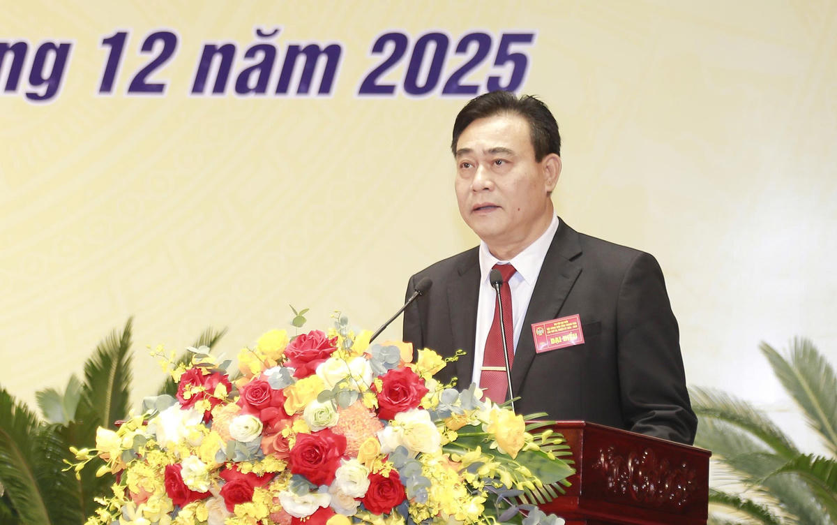 Ông Nguyễn Quốc Tiến - Chủ tịch Hội Nông dân tỉnh Thanh Hóa phát biểu khai mạc đại hội. Ảnh: Lê Hợi.