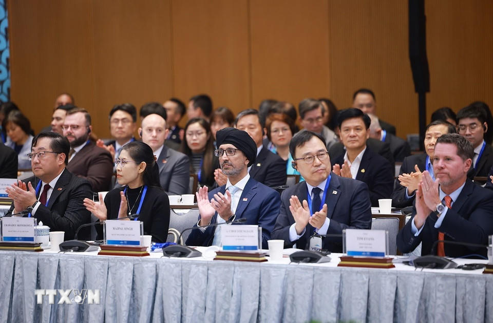 Các đại biểu tham dự Diễn đàn Kinh tế Việt Nam 2025, triển vọng 2026. (Ảnh: Dương Giang/TTXVN).