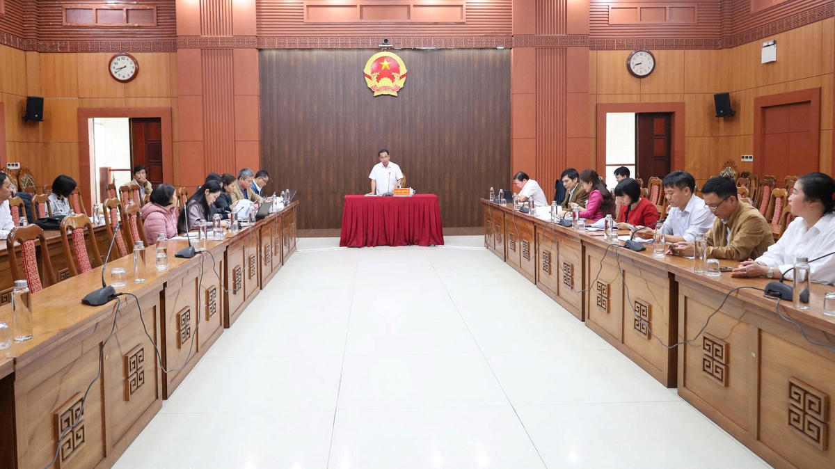 Quang cảnh buổi làm việc. Ảnh: C.Đại.