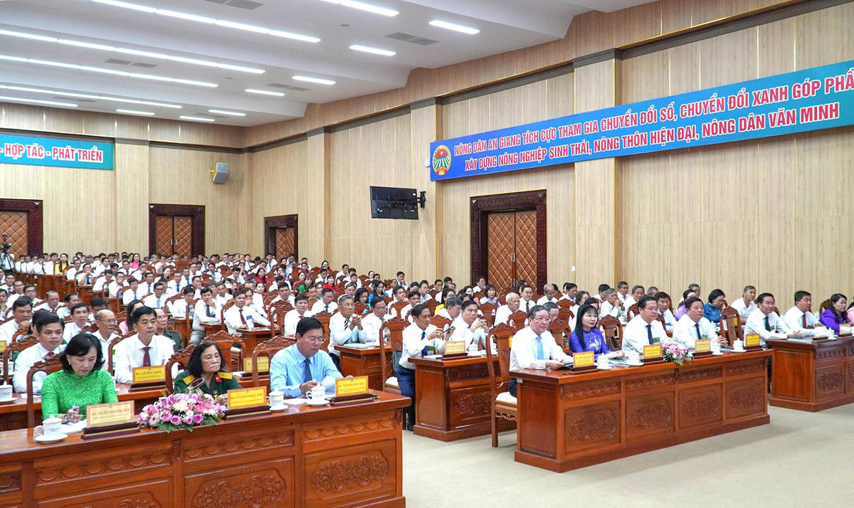 Quang cảnh đại hội. Ảnh Nguyễn Minh.