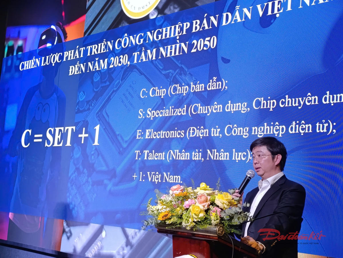 Ông Bùi Hoàng Phương - Thứ trưởng Bộ Khoa học và Công nghệ phát biểu khai mạc hội thảo. Ảnh: Hồng Phúc.