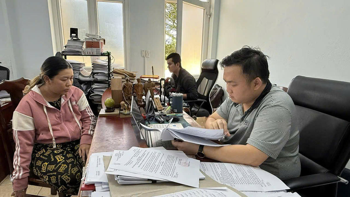 Nguyễn Thị Phương Liên tại cơ quan điều tra. Ảnh:SĐ.