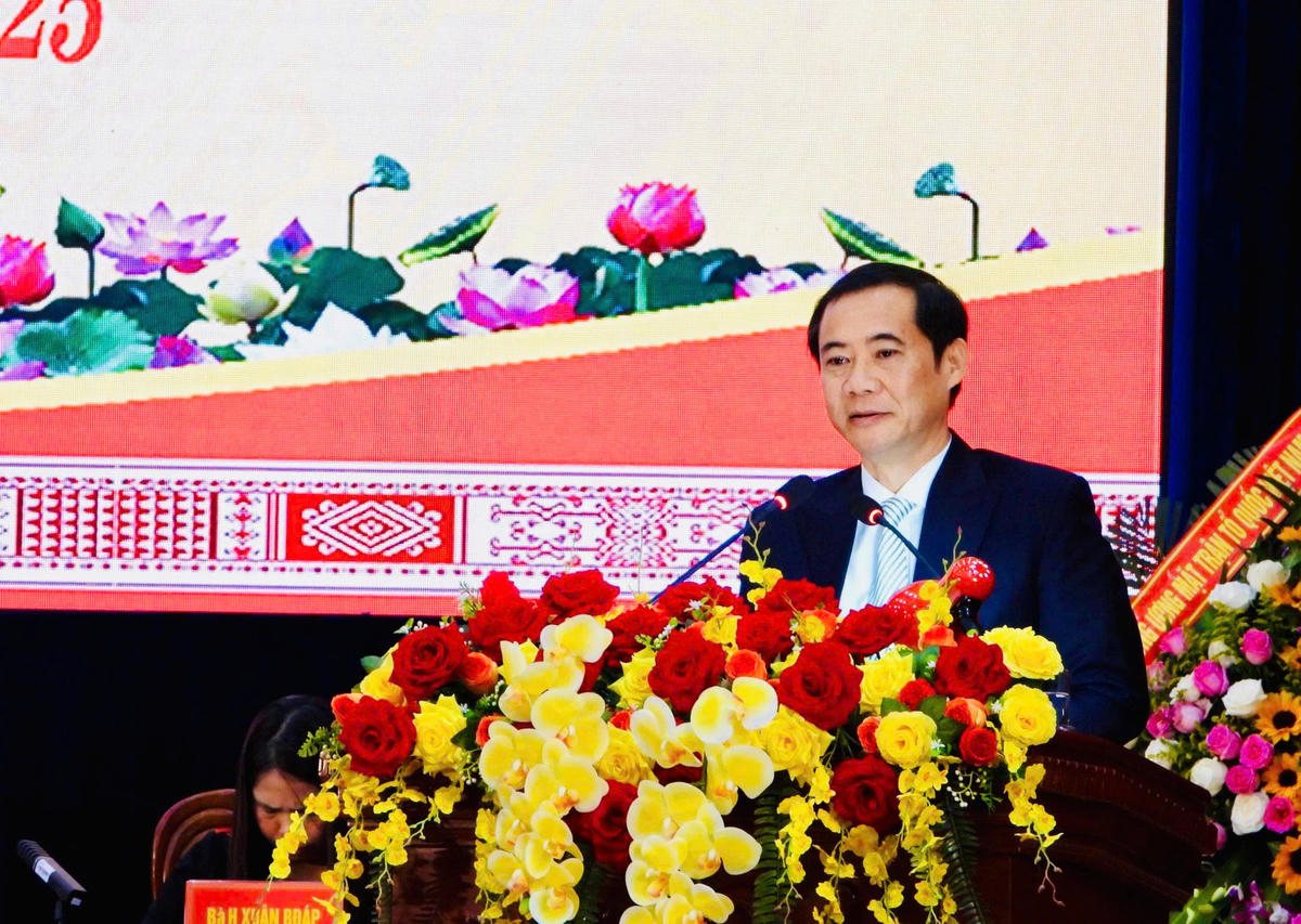 Ông Nguyễn Thái Học, Phó Bí thư Đảng ủy Mặt trận Tổ quốc, các đoàn thể Trung ương phát biểu. Ảnh: BT.