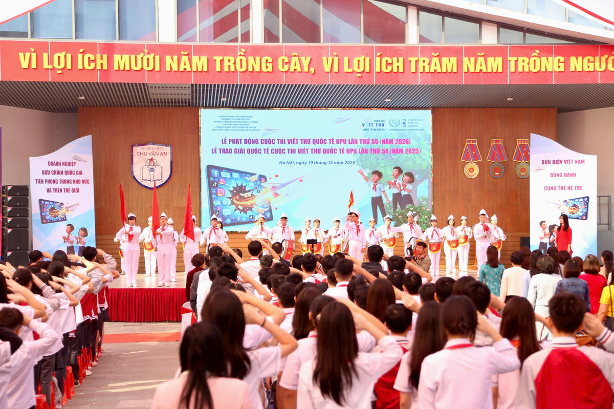 Lễ phát động Cuộc thi Viết thư quốc tế UPU lần thứ 55 (năm 2026) được tổ chức tại Trường THCS Chu Văn An, quận Tây Hồ, Hà Nội.