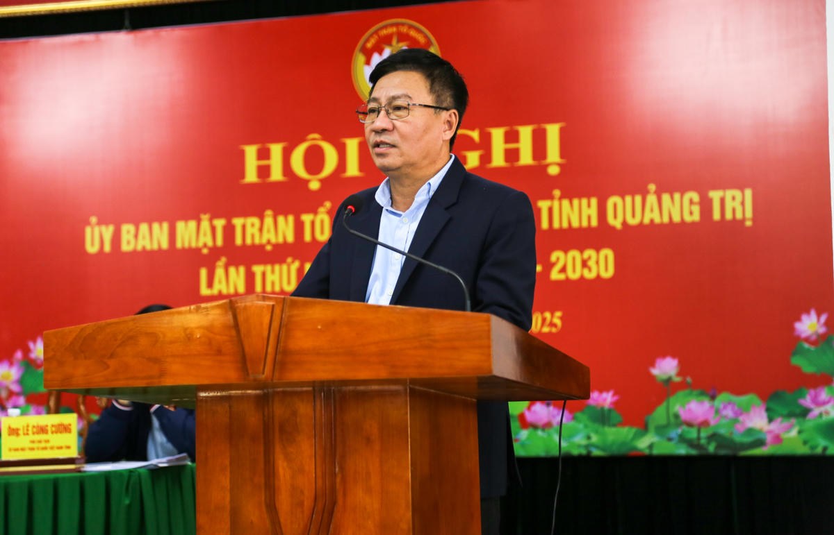 Ông Đào Mạnh Hùng phát biểu tại hội nghị. Ảnh: Đỗ Văn.