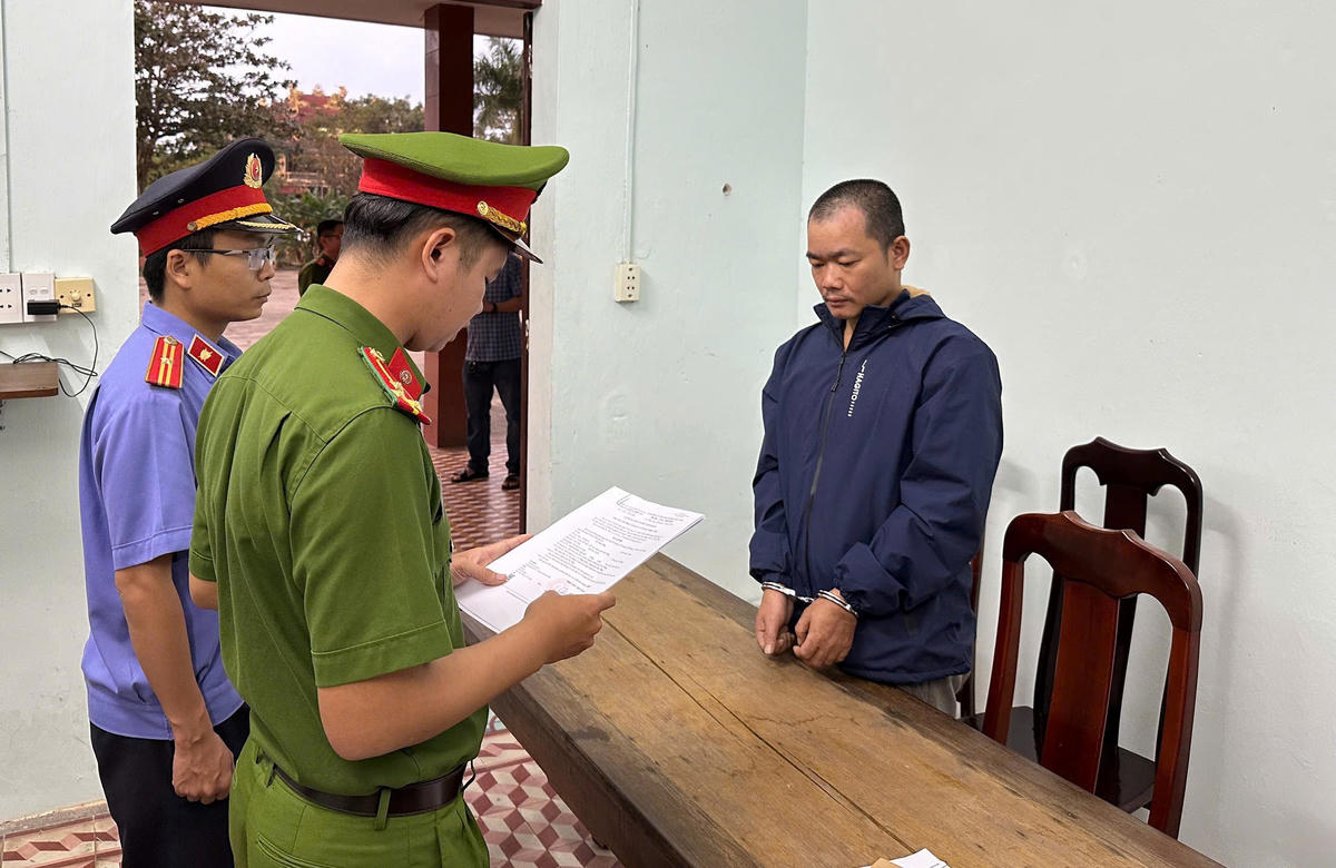 Đối tượng&nbsp;Võ Văn Tiến tại cơ quan điều tra. Ảnh: CV.