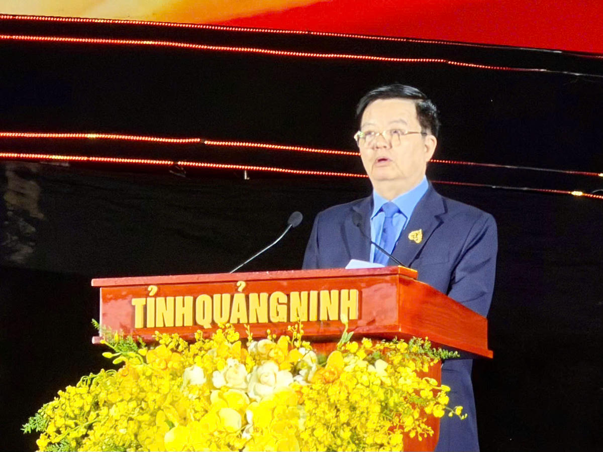 Phó Thủ tướng Mai Văn Chính phát biểu giao nhiệm vụ bảo vệ, phát huy những giá trị nổi bật toàn cầu của Di sản thế giới Quần thể di tích và danh thắng Yên Tử-Vĩnh Nghiêm-Côn Sơn, Kiếp Bạc.