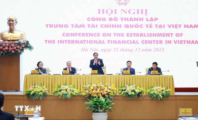Thủ tướng Phạm Minh Chính chủ trì Hội nghị công bố thành lập Trung tâm Tài chính quốc tế tại Việt Nam. (Ảnh: Dương Giang/TTXVN).