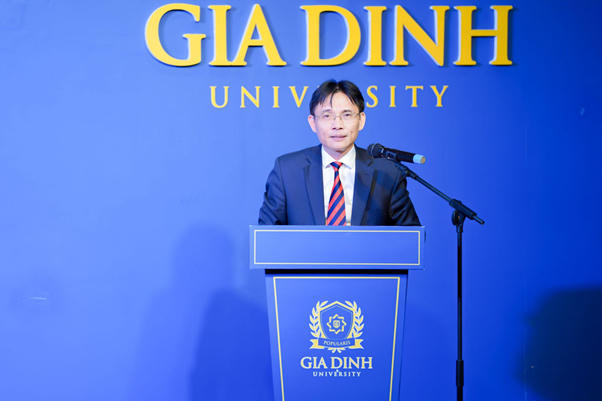 PGS.TS Nguyễn Đức Minh - Phó Chủ tịch Viện hàn lâm Khoa học xã hội Việt Nam đánh giá TP.HCM là một trong những khu vực có nền kinh tế tư nhân phát triển hàng đầu cả nước.

