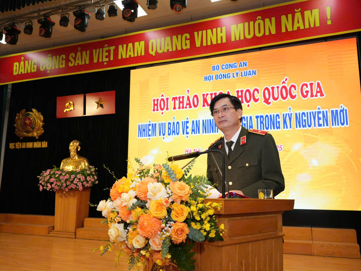 PGS.TS, Thiếu tướng Trịnh Ngọc Quyên – Giám đốc Học viện ANND phát biểu kết luận hội thảo. Ảnh: Danh Vỵ
