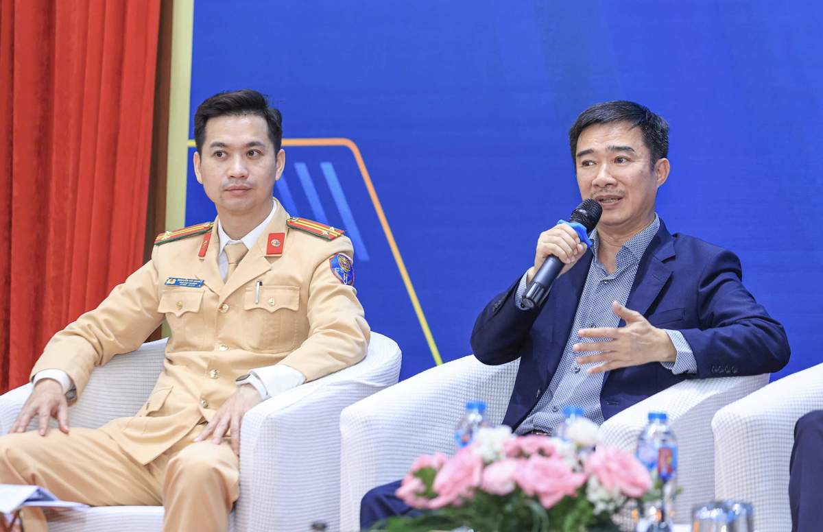 Ông Nguyễn Tuyển, Trưởng phòng Quản lý Vận tải.