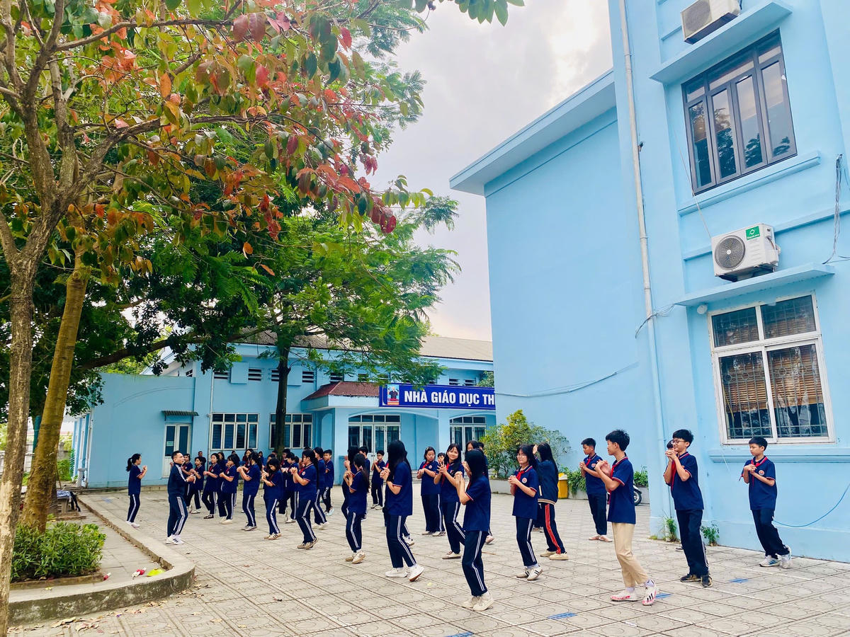 Tuyển dụng giáo viên gắn với thực hành sư phạm