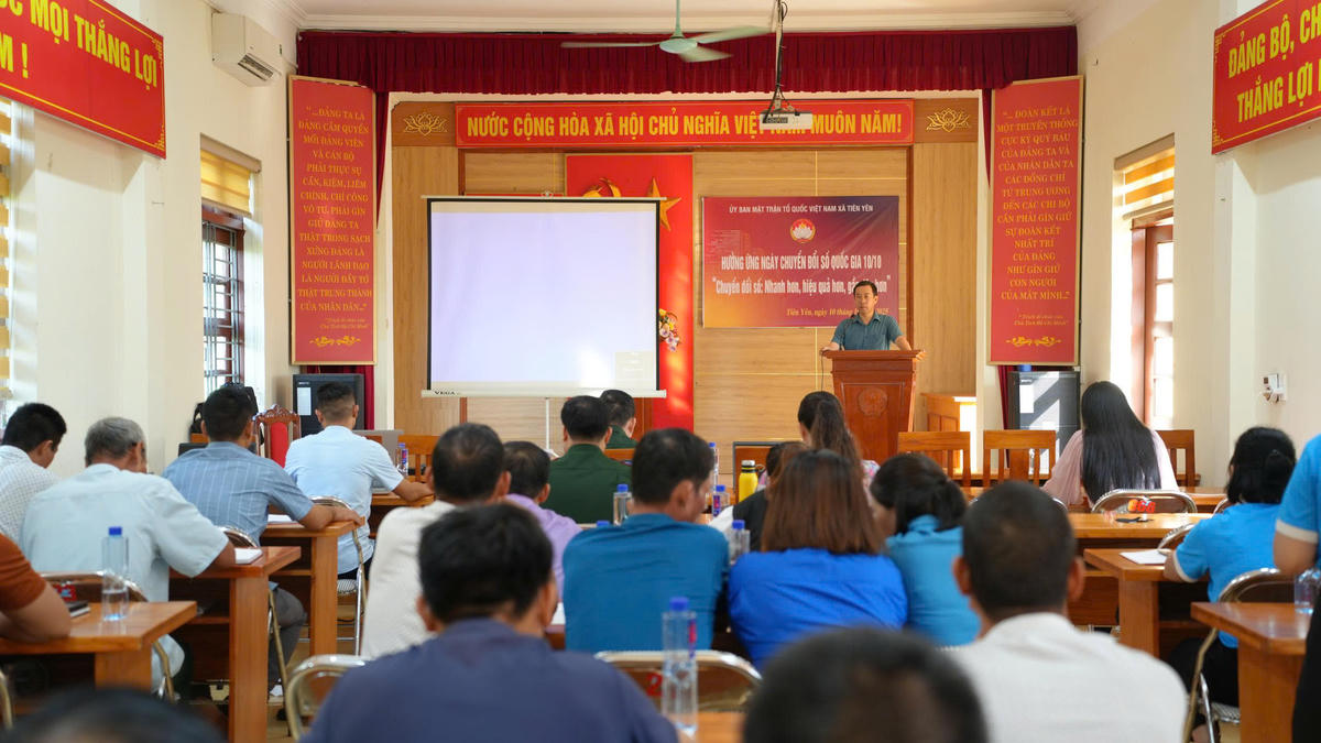 Quảng Ninh thực hiện giảm nghèo thông tin gắn liền với chuyển đổi số. Ảnh: Nguyễn Quý