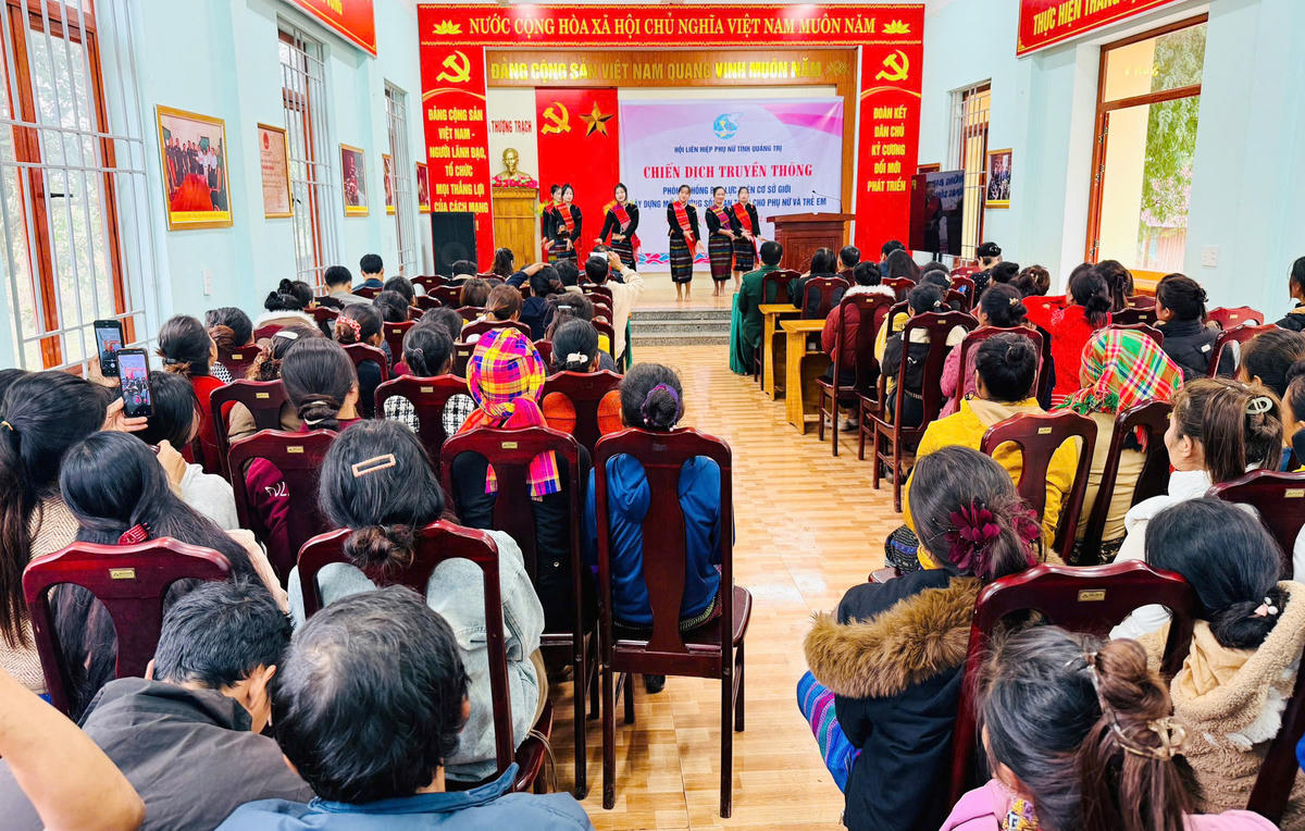 Xã Thượng Trạch (Quảng Trị) xác định giảm nghèo về thông tin phải gắn chặt với phổ biến, giáo dục pháp luật và xây dựng xã đạt chuẩn tiếp cận pháp luật.