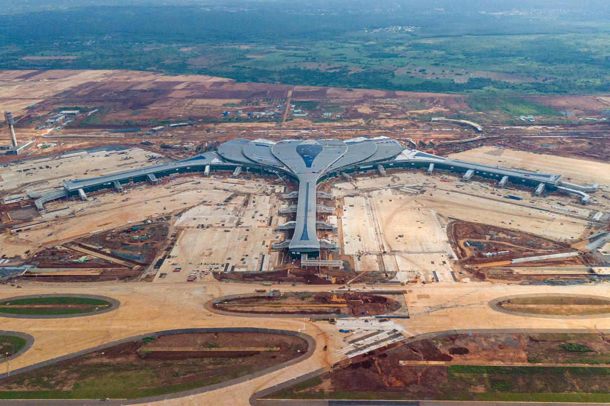 Sân bay Long Thành chính thức đón các chuyến bay đầu tiên ngày 19/12, bước vào giai đoạn vận hành thực tế.