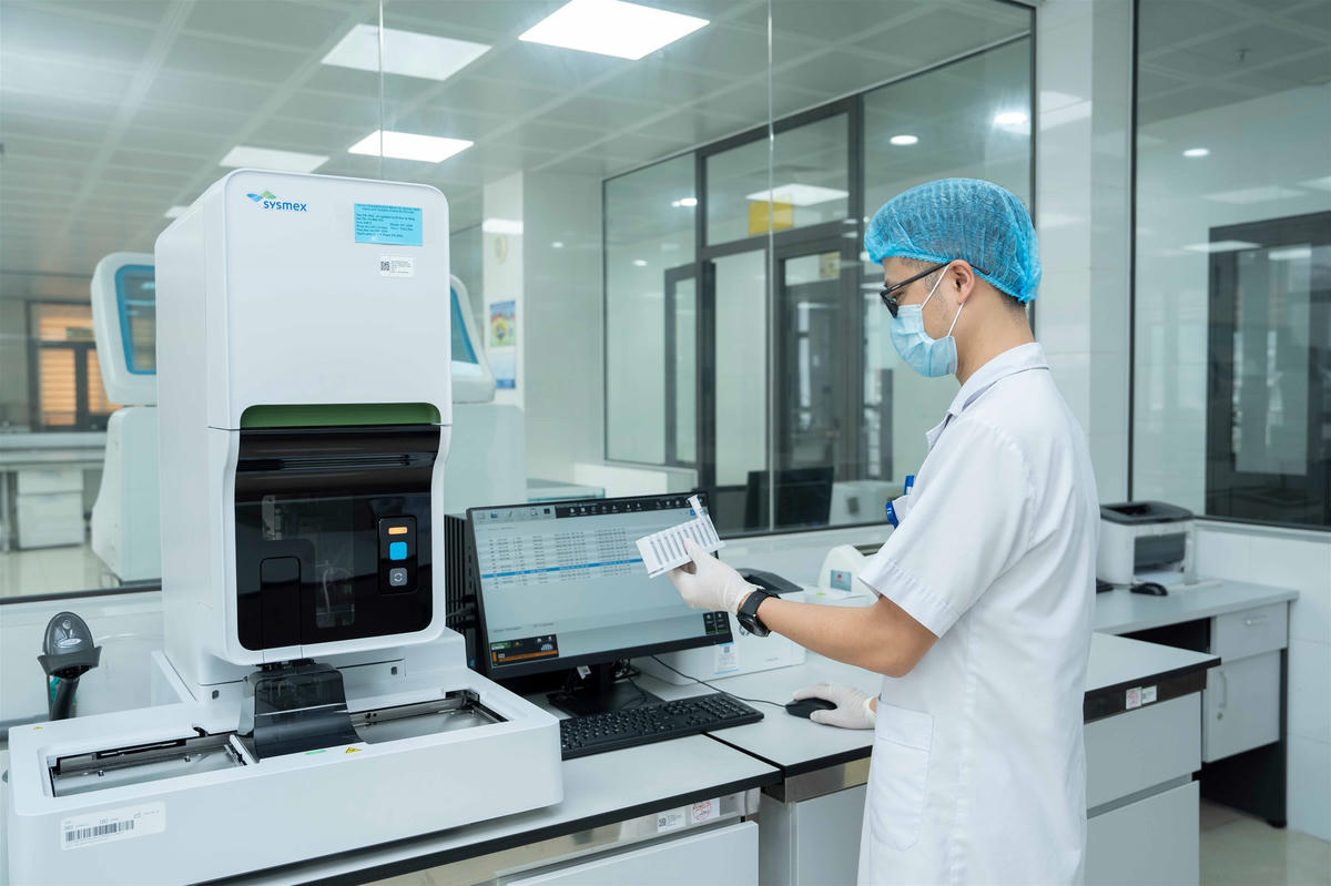 Hệ thống máy xét nghiệm huyết học tự động.