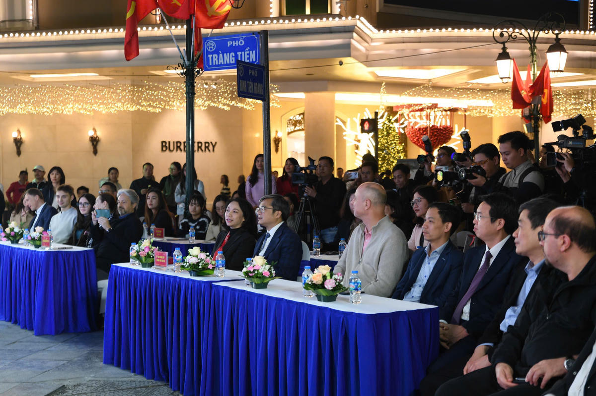 Các đại biểu. Ảnh: Phạm Sỹ.