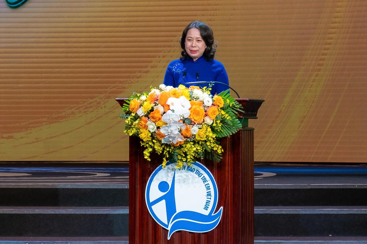 Phó Chủ tịch nước Võ Thị Ánh Xuân phát biểu tại chương trình “Mùa xuân cho em”. Ảnh: Hà Quân.