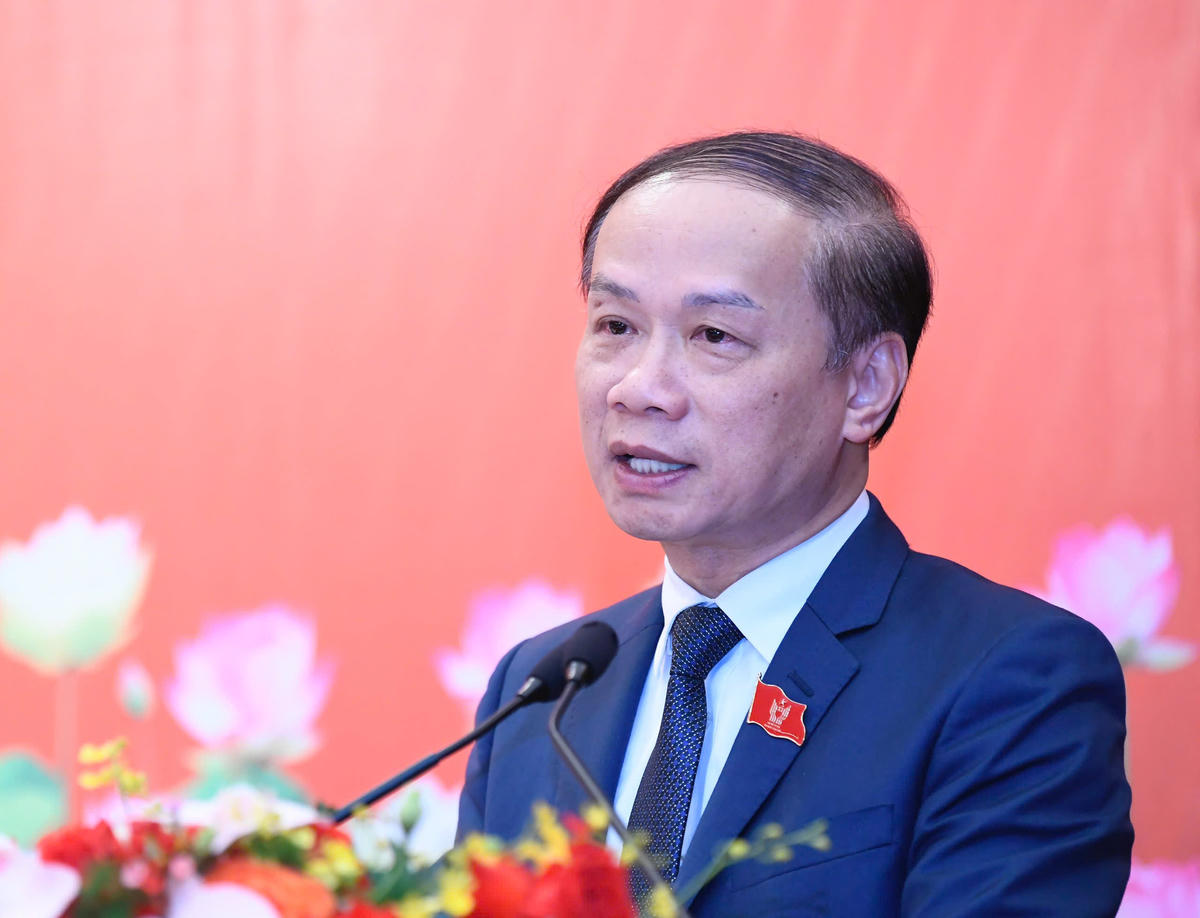 Phó Trưởng Ban Tuyên giáo và Dân vận Trung ương Phạm Tất Thắng phát biểu tại họp báo. Ảnh: Quang Vinh