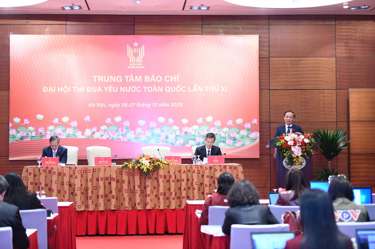 Quang cảnh buổi họp báo. Ảnh: Quang Vinh