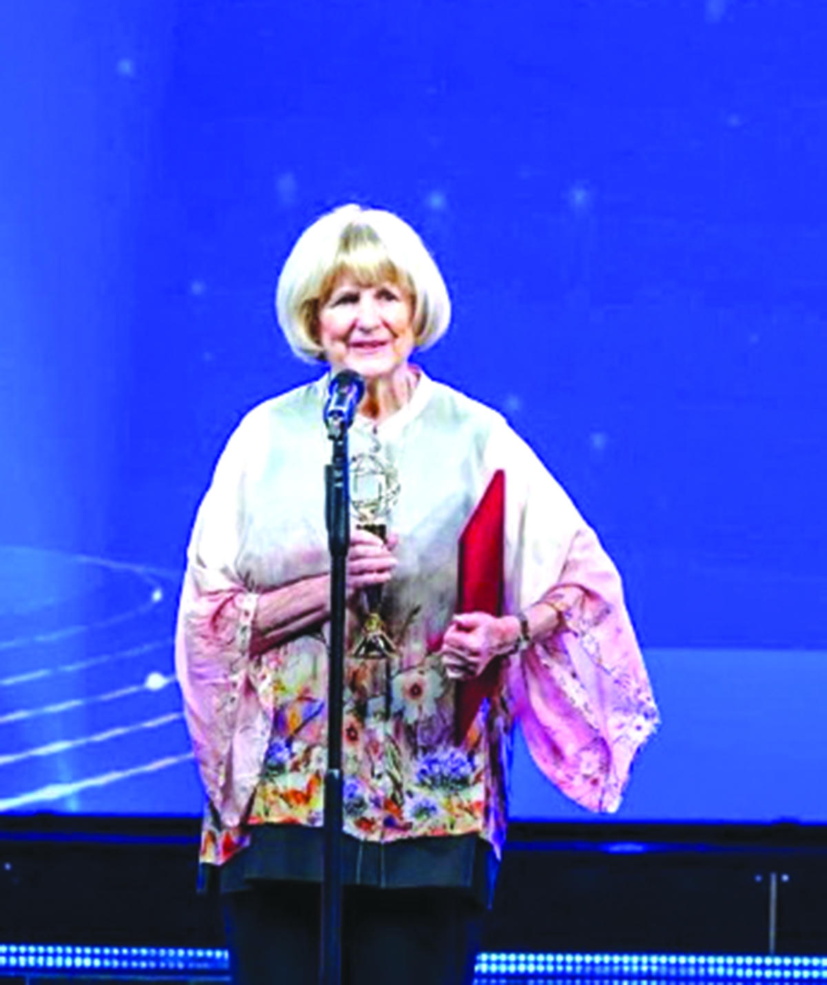 GS Mary - Claire King.. 