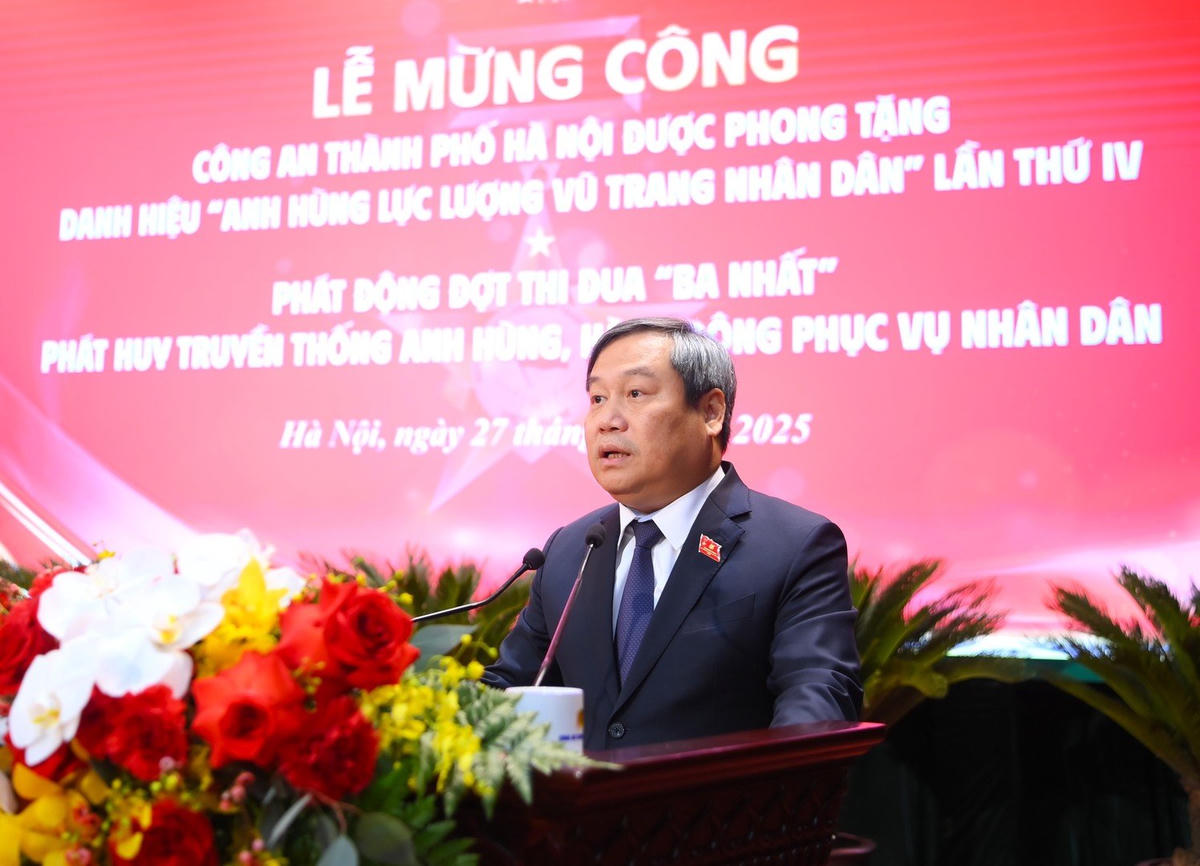 Chủ tịch UBND TP Hà Nội Vũ Đại Thắng phát biểu tại buổi Lễ.