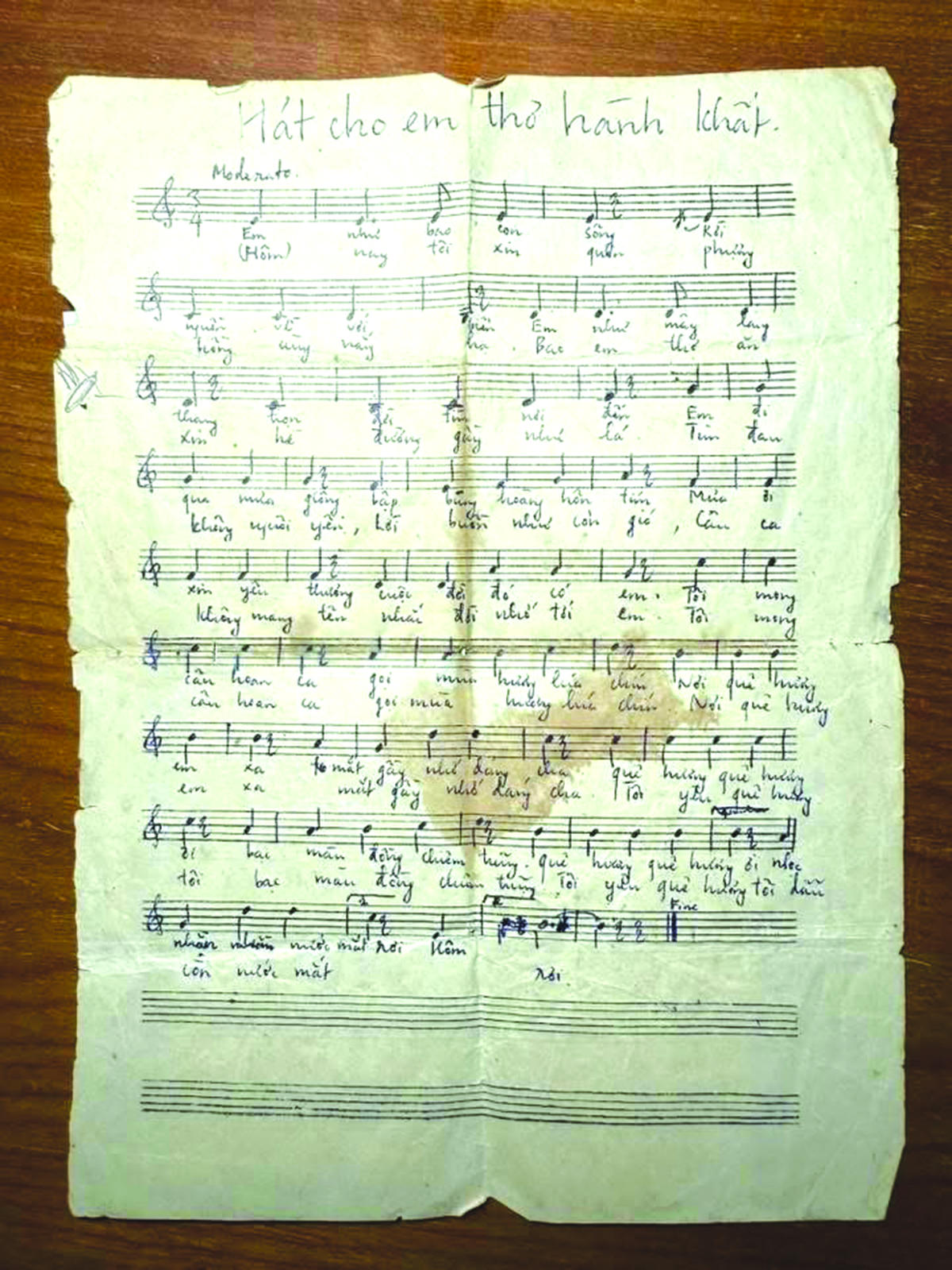 Một ước mơ rơi dọc đường số phận