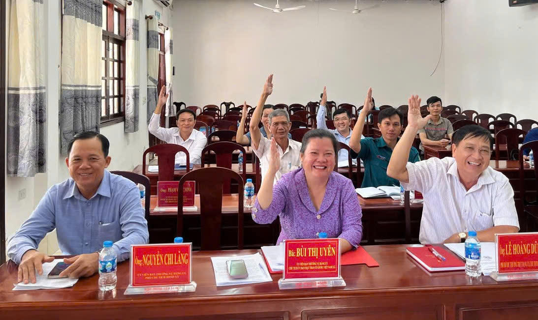 Ủy ban MTTQ Việt Nam xã Phong Điền hiệp thương lần thứ nhất thỏa thuận về cơ cấu, thành phần và phân bổ số lượng người ra ứng cử đại biểu HĐND xã, nhiệm kỳ 2026-2031.