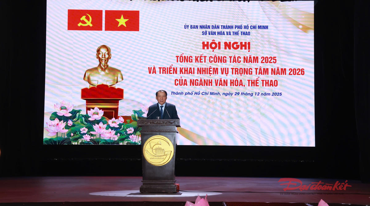 Bộ trưởng Bộ Văn hóa, Thể thao và Du lịch Nguyễn Văn Hùng phát biểu chỉ đạo tại hội nghị. Ảnh: Hồng Phúc.