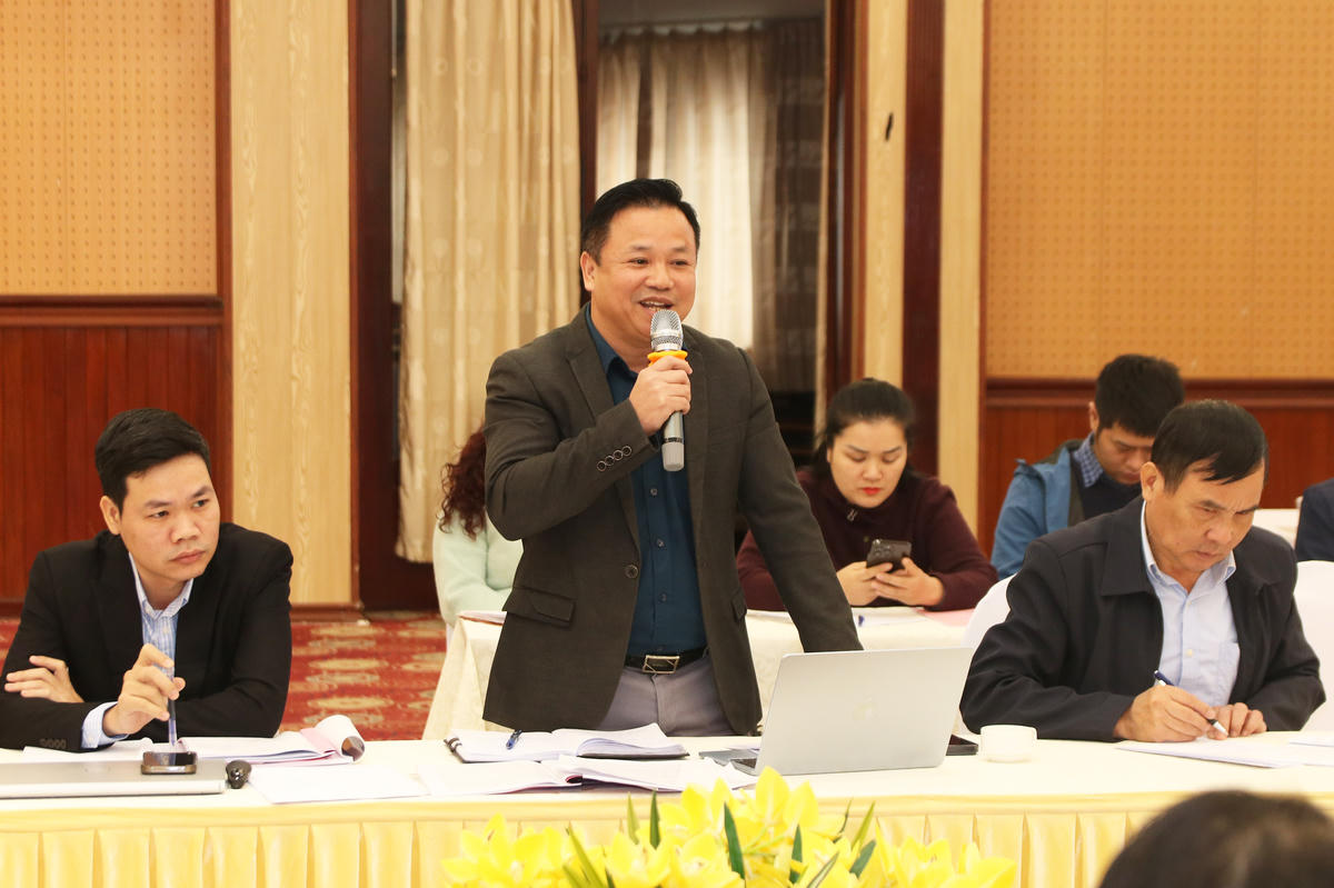 Ông Trần Sỹ Pha, Trưởng ban Công tác xã hội - Quản lý thảm họa Trung ương Hội Chữ thập đỏ Việt Nam phát biểu tại Tọa đàm.