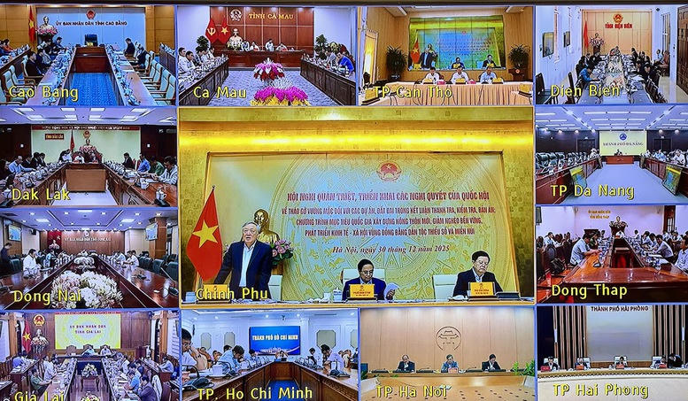 Hội nghị được kết nối trực tuyến từ trụ sở Chính phủ tới các tỉnh, thành phố. Ảnh: Nhật Bắc