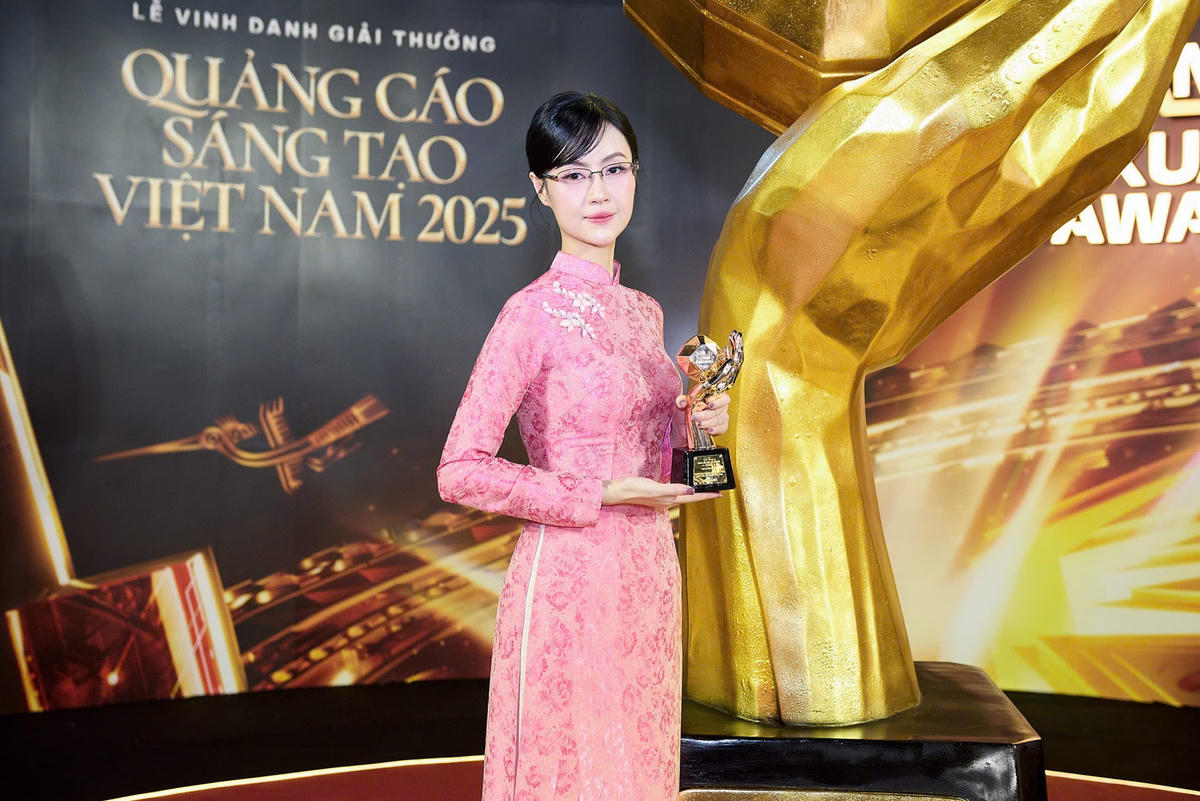 “Danh hiệu này là nguồn động lực quý giá để chúng tôi tiếp tục đổi mới và nâng cao chất lượng sản phẩm trong thời gian tới”, bà Đặng Hà Thanh - Giám đốc Ban Sản phẩm &amp; Marketing Ngân hàng MB chia sẻ.