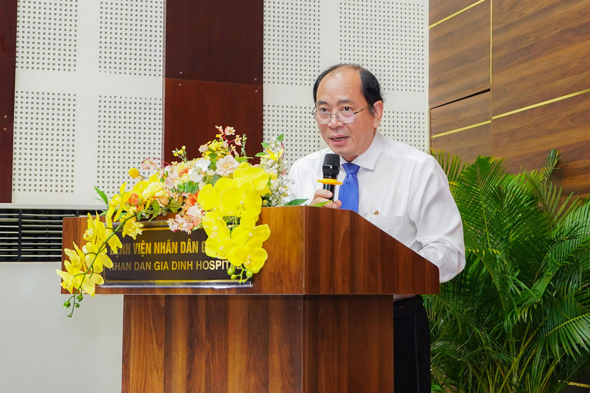 PGS.TS.BS Tăng Chí Thượng - Giám đốc Sở Y tế TP Hồ Chí Minh phát biểu tại buổi lễ. Ảnh: M.T