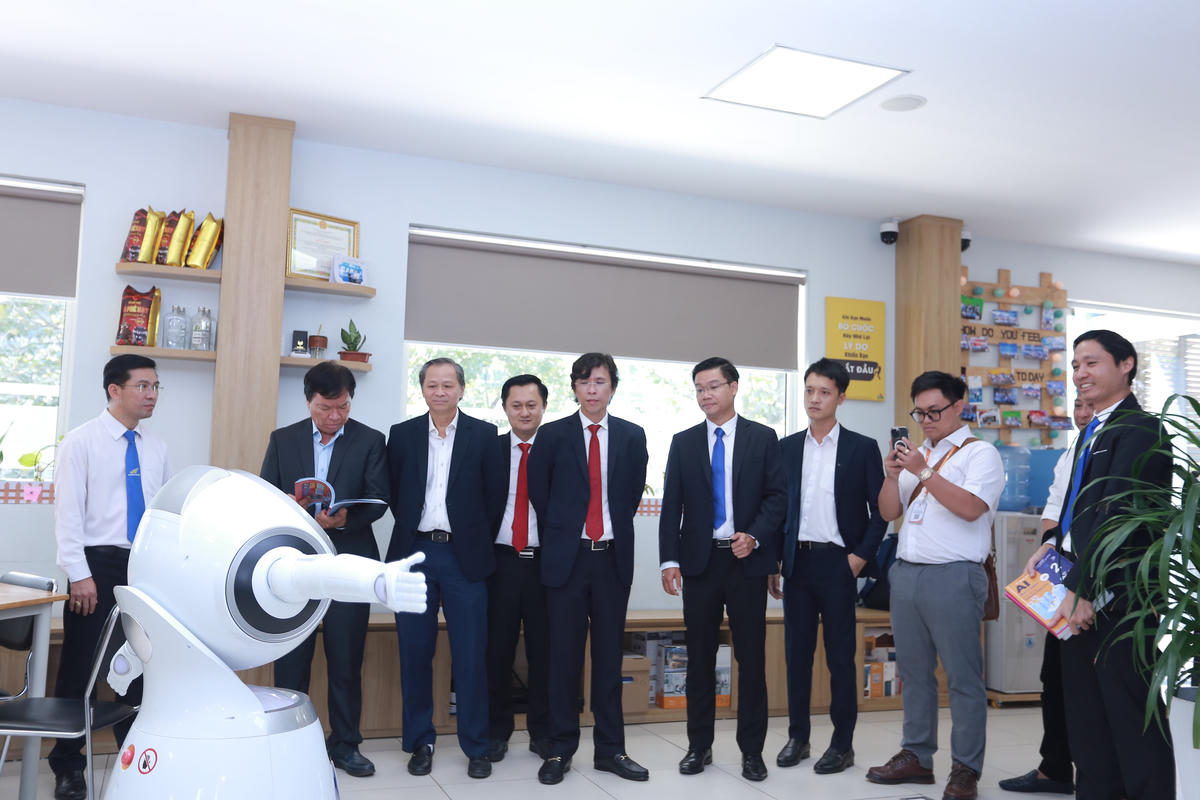 Phòng thí nghiệm AI Robotics tại Trường Đại học Lạc Hồng (TPHCM).