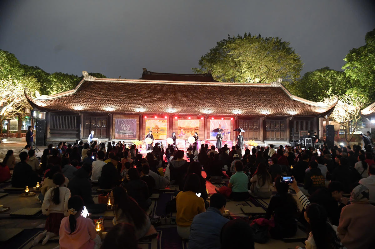 Thông qua "Âm sắc Việt", Văn Miếu – Quốc Tử Giám mong muốn mang đến cho công chúng một cách tiếp cận mới đối với di sản. Ảnh: Phạm Sỹ.