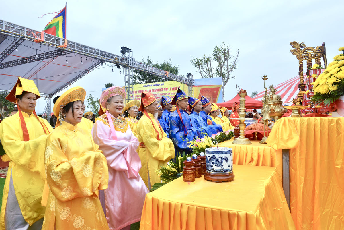 Nghi thức Tế nam, Tế nữ theo truyền thống.