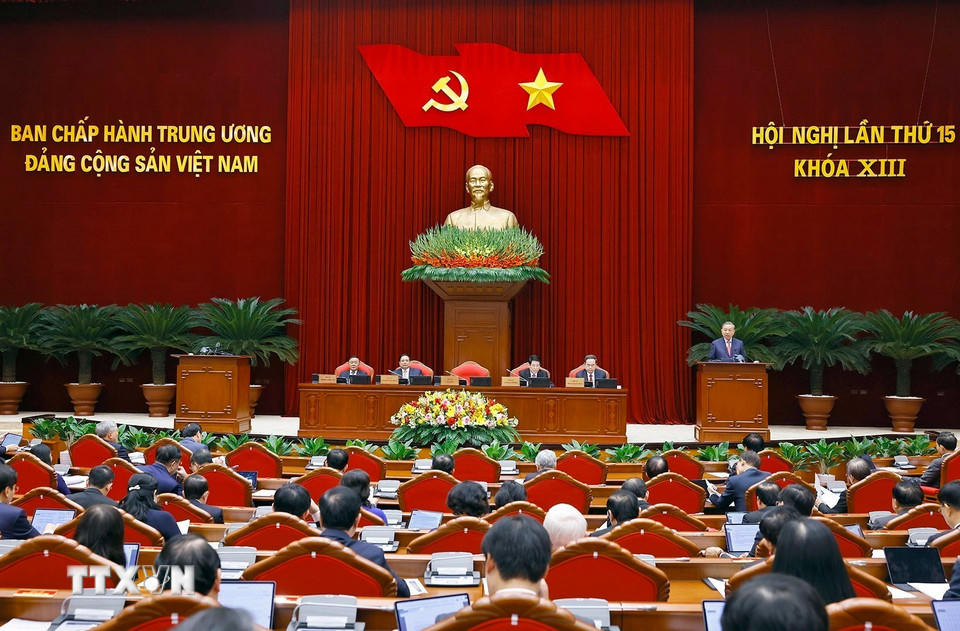 Tổng Bí thư Tô Lâm phát biểu khai mạc Hội nghị lần thứ 15 Ban Chấp hành Trung ương Đảng khoá XIII. Ảnh: TTXVN.