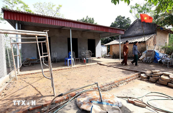 Phú Thọ quyết tâm hoàn thành xóa nhà tạm, nhà dột nát. (Ảnh: Tuấn Anh/TTXVN).