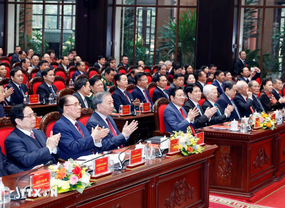 Tổng Bí thư Tô Lâm và các đại biểu tại Lễ kỷ niệm. (Ảnh: Thống Nhất/TTXVN)