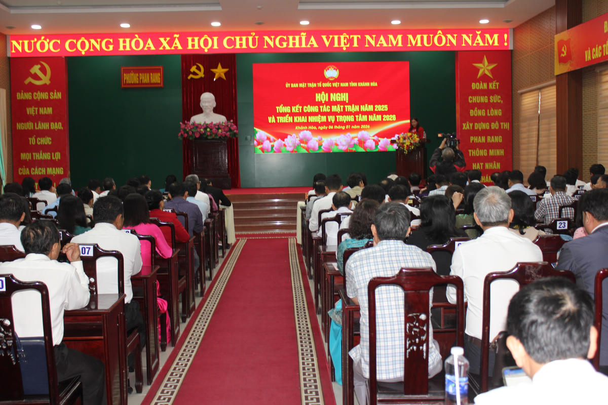 
Quang cảnh hội nghị. (ảnh X.H)
