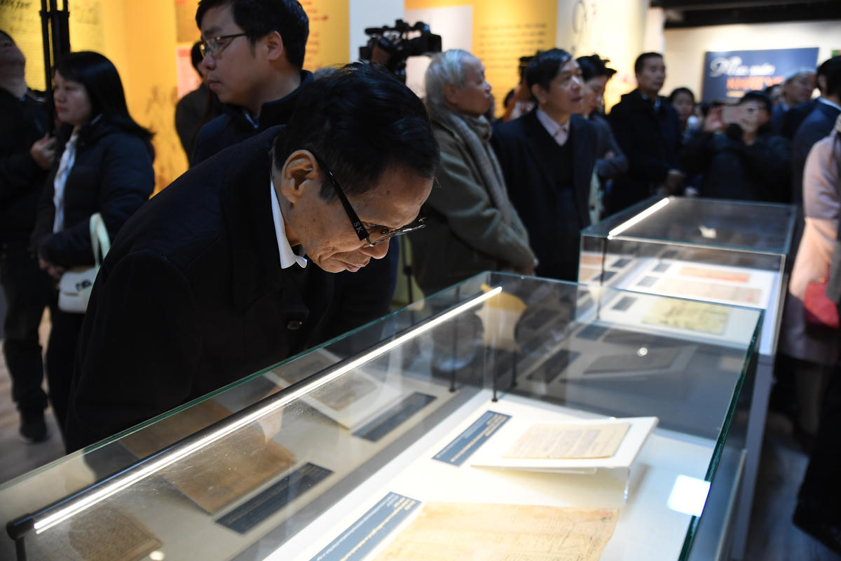 Khai mạc trưng bày “Mùa Xuân - Khởi nguồn thắng lợi”