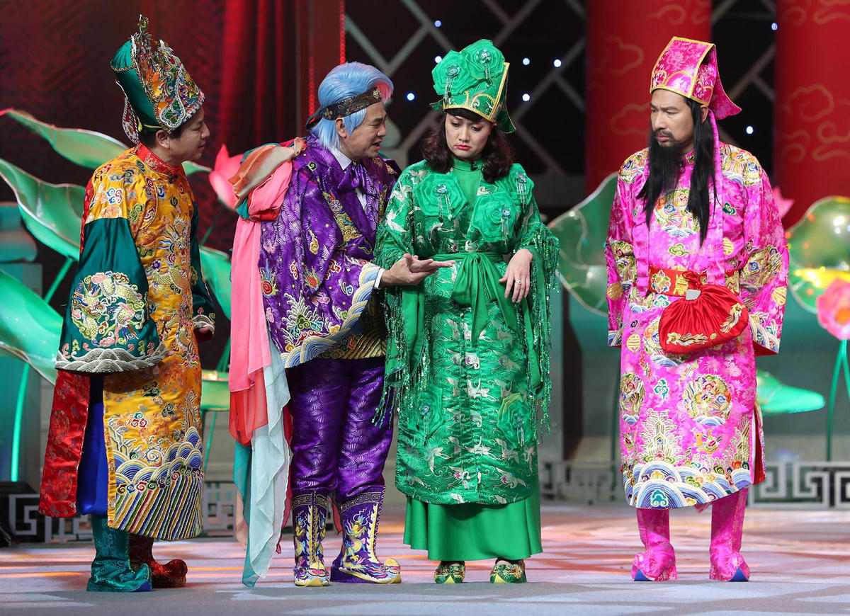 Các diễn viên trong một chương trình ghi hình Táo quân (ảnh VTV)&nbsp;