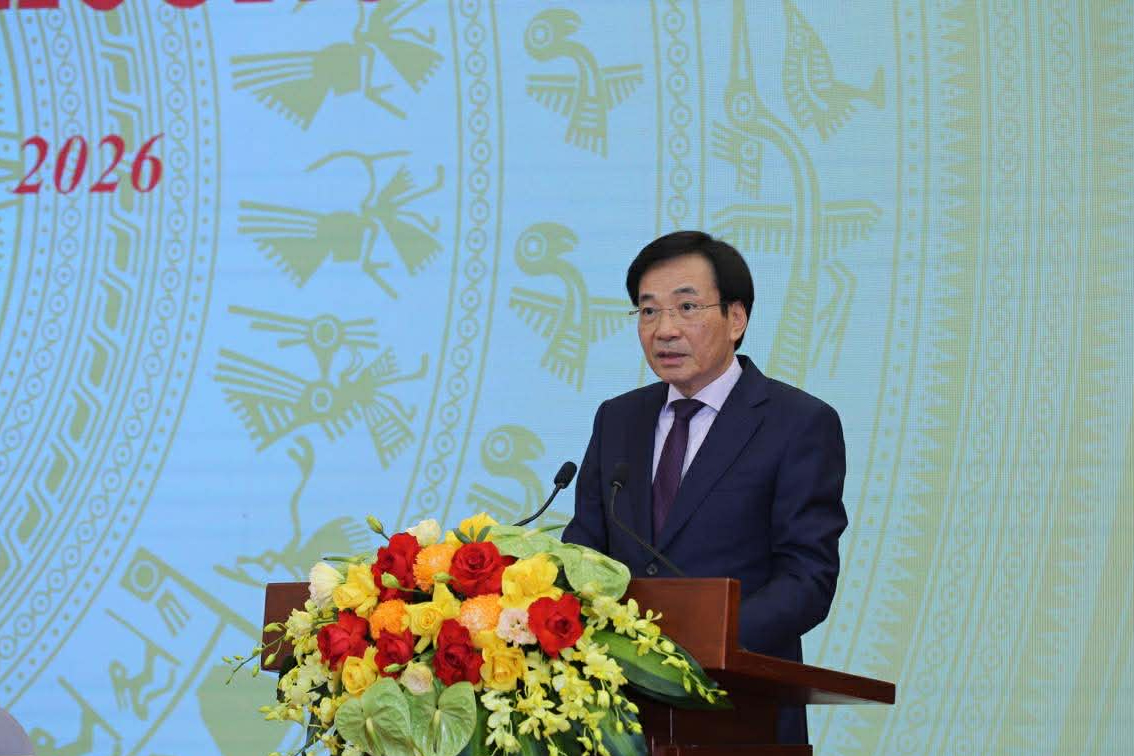 Bộ trưởng, Chủ nhiệm Văn phòng Chính phủ Trần Văn Sơn, Người phát ngôn của Chính phủ phát biểu. Ảnh: Minh Khôi