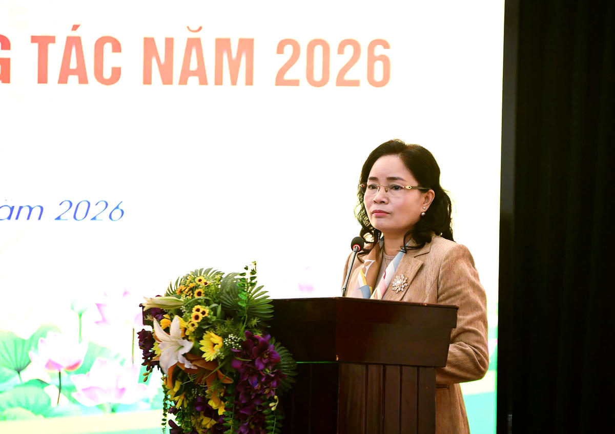 Thứ trưởng Bộ VHTTDL Trịnh Thị Thủy phát biểu chỉ đạo. Ảnh: Phạm Sỹ.