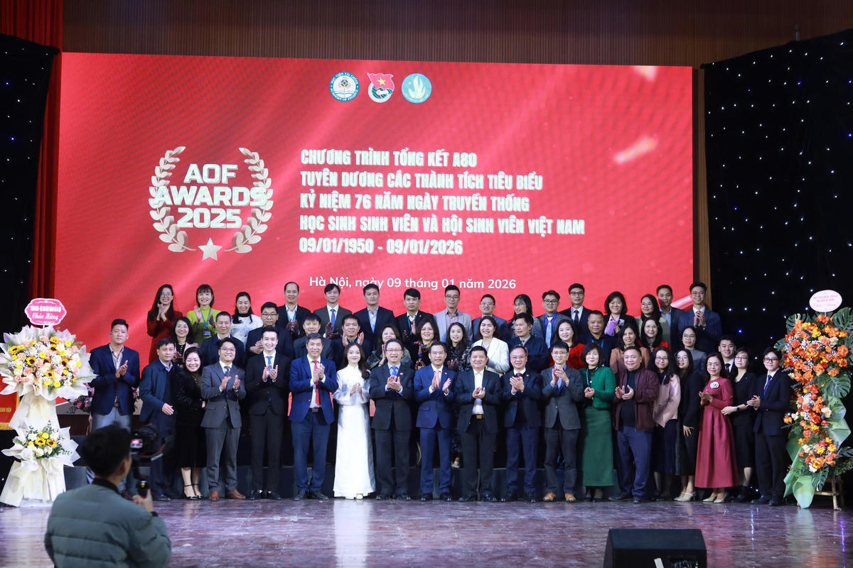 Chương trình AOF AWARDS 2025 tổng kết và tôn vinh những thành tựu nổi bật của sinh viên Học viện trong năm vừa qua.
