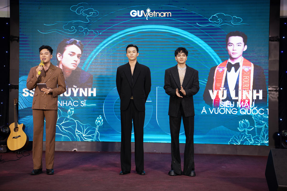 Á vương Vũ Linh và ca nhạc sĩ Ssay Huỳnh xuất hiện trong lễ công bố tối 9/1.