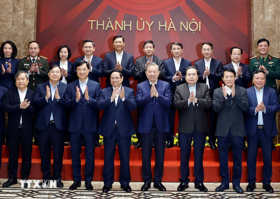 Tổng Bí thư Tô Lâm, Thủ tướng Phạm Minh Chính, Chủ tịch Quốc hội Trần Thanh Mẫn và các đại biểu. (Ảnh: Thống Nhất/TTXVN)