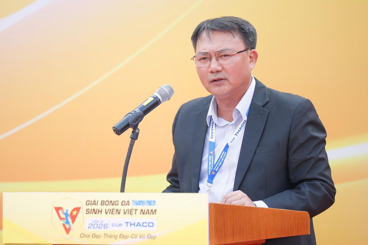 PGS-TS Đỗ Văn Quang&nbsp;Phó hiệu trưởng Trường ĐH Thủy Lợi phát biểu tại lễ khai mạc.