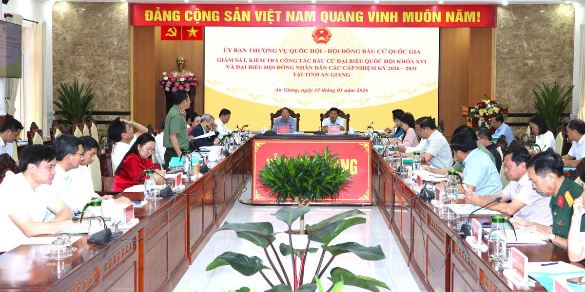 Quang cảnh buổi làm việc tại UBND tỉnh An Giang. Ảnh: Phương Vũ.. 