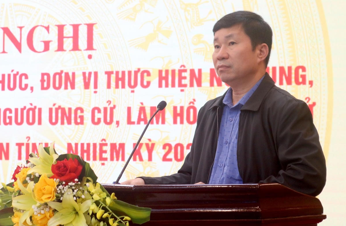 Phó Chủ tịch Ủy ban MTTQ tỉnh Phú Thọ Bùi Văn Luyến.